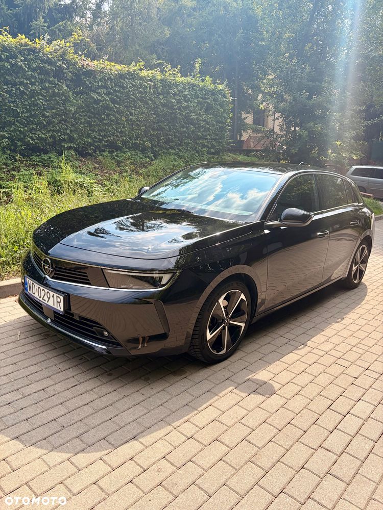 Opel Astra 1.2 T Elegance S&S - 1