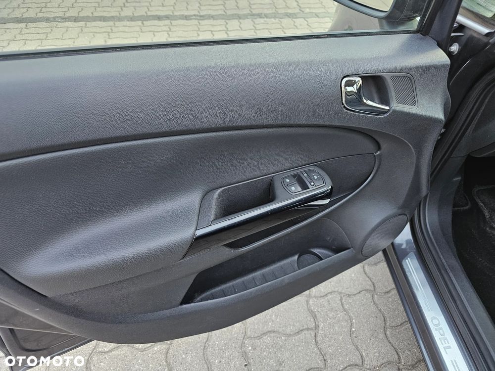 Opel Corsa - 8