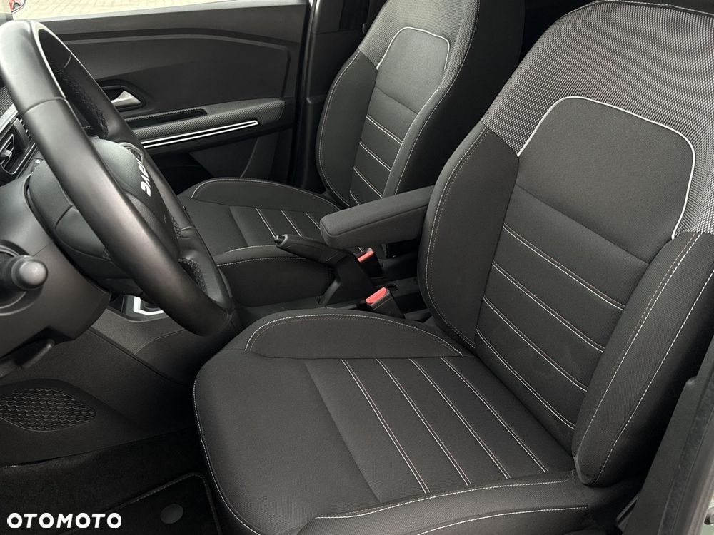 Dacia Jogger 1.0 TCe Extreme 7os - 11