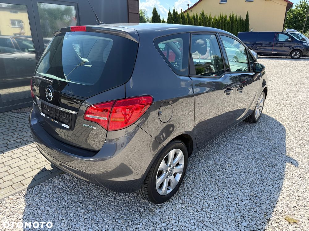 Opel Meriva 1.4 T Essentia S&S - 4