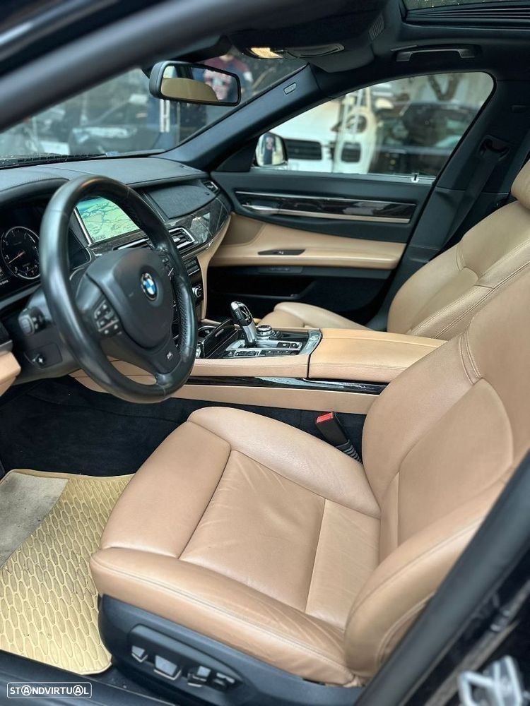BMW 730 d xDrive Pack M - 9