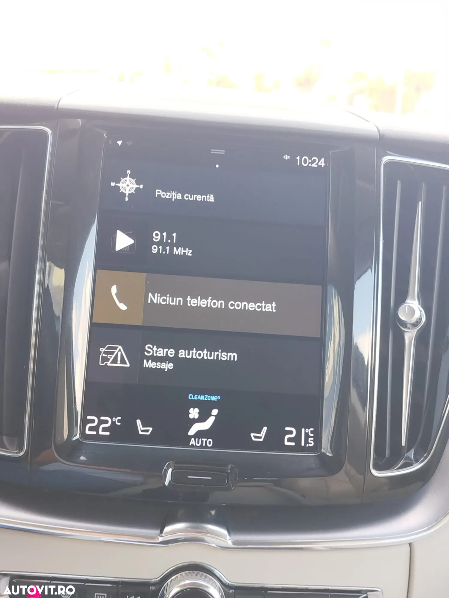 Volvo XC 60 B4 MHEV Momentum Pro - 17