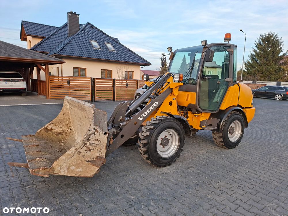 Volvo L20B Łyżka+Widy