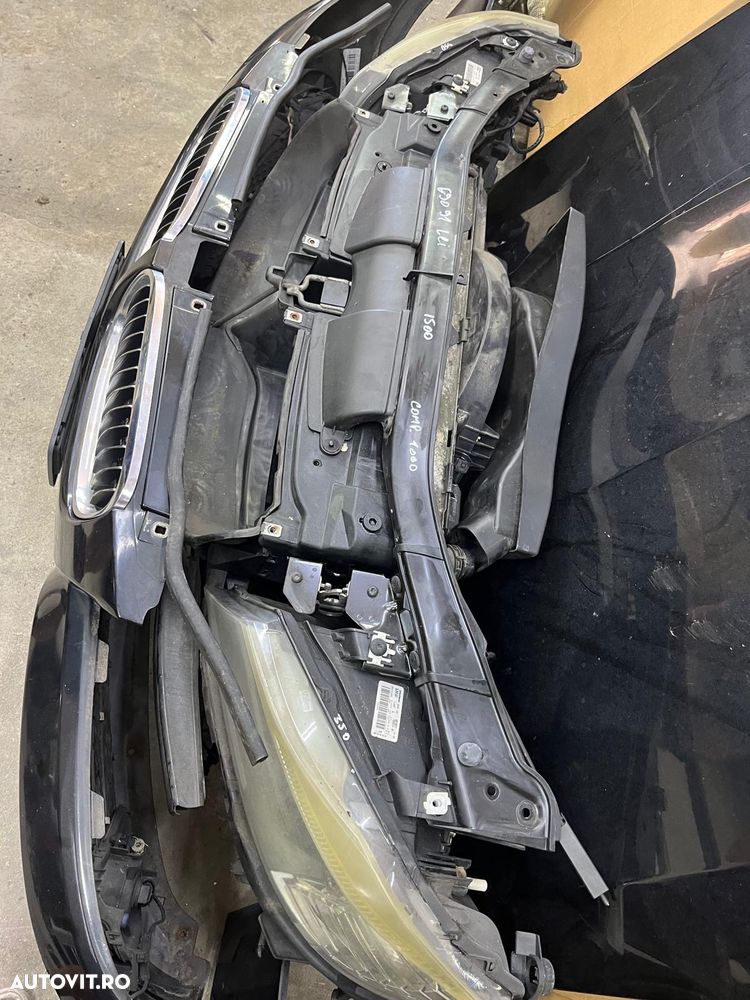 Fata completa BMW 320 E90, E91 LCI facelift an 2010 - 4