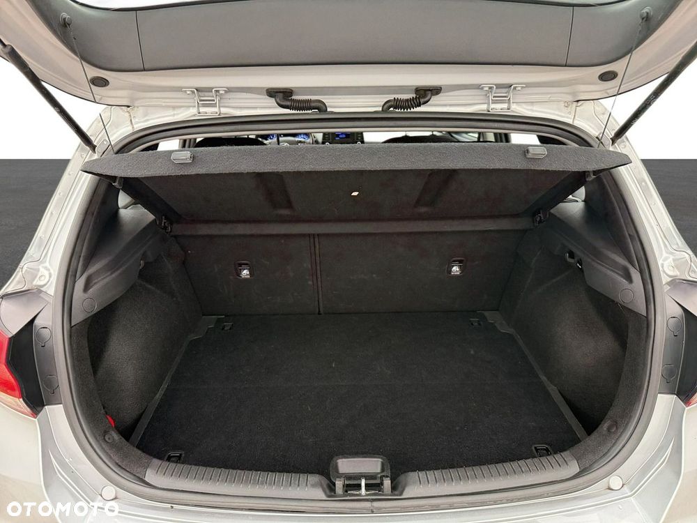 Hyundai i30 - 12
