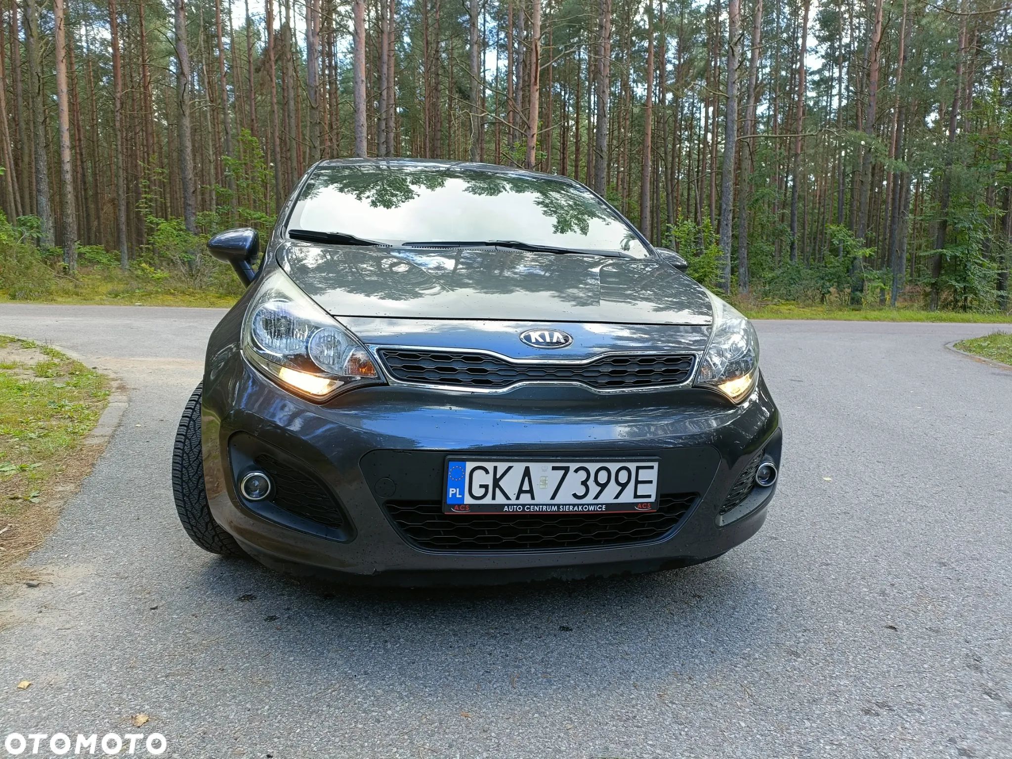 Kia Rio - 1