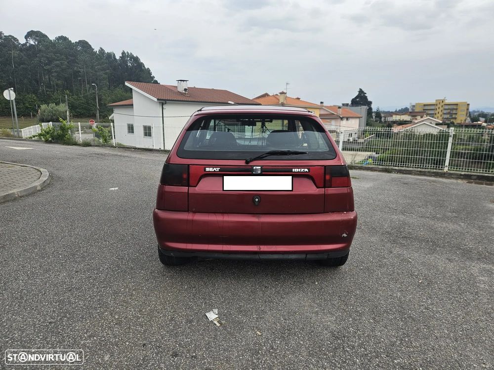 Seat IBIZA 1.9 d - 4