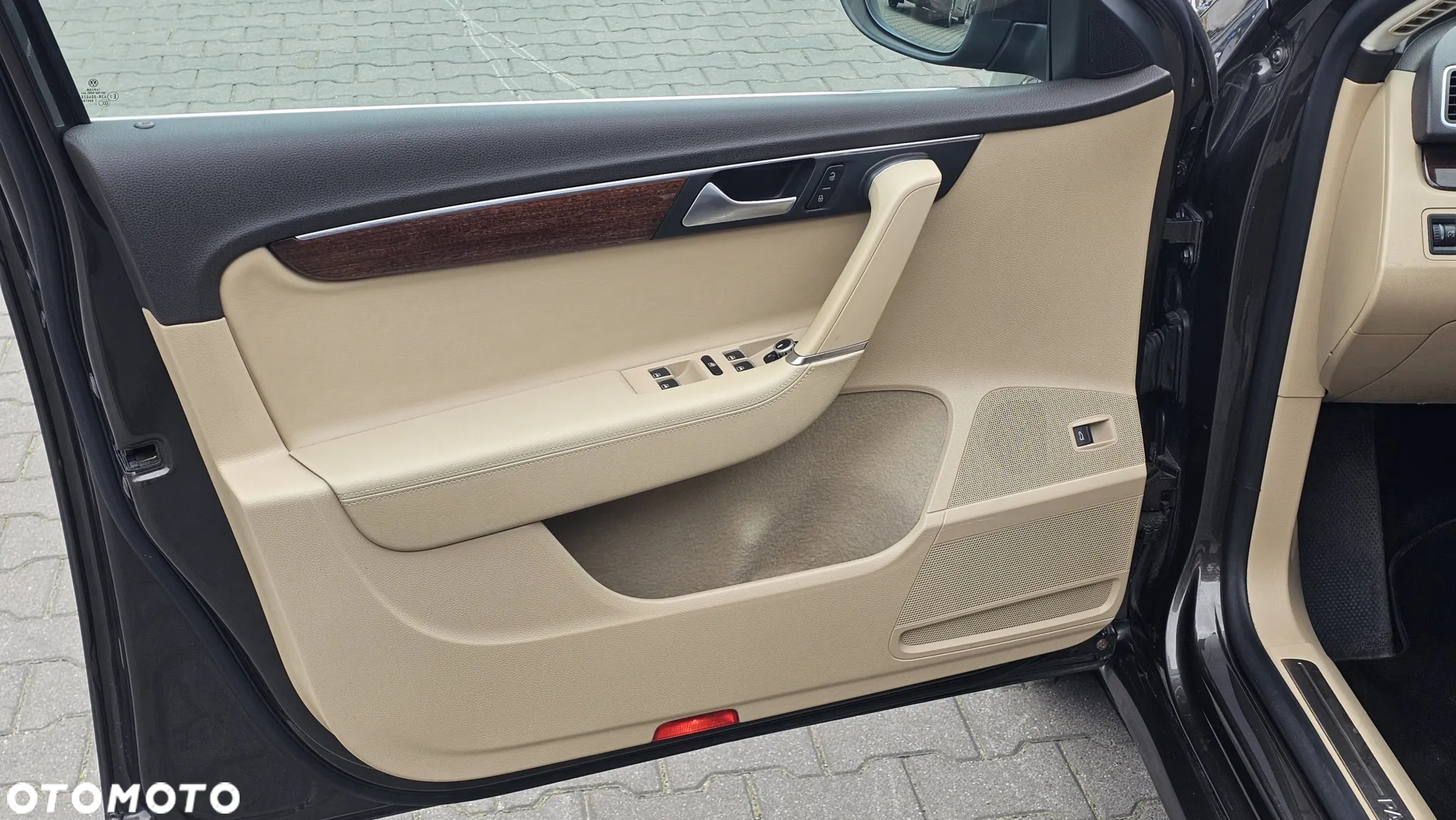 Volkswagen Passat 2.0 TSI Highline DSG - 30