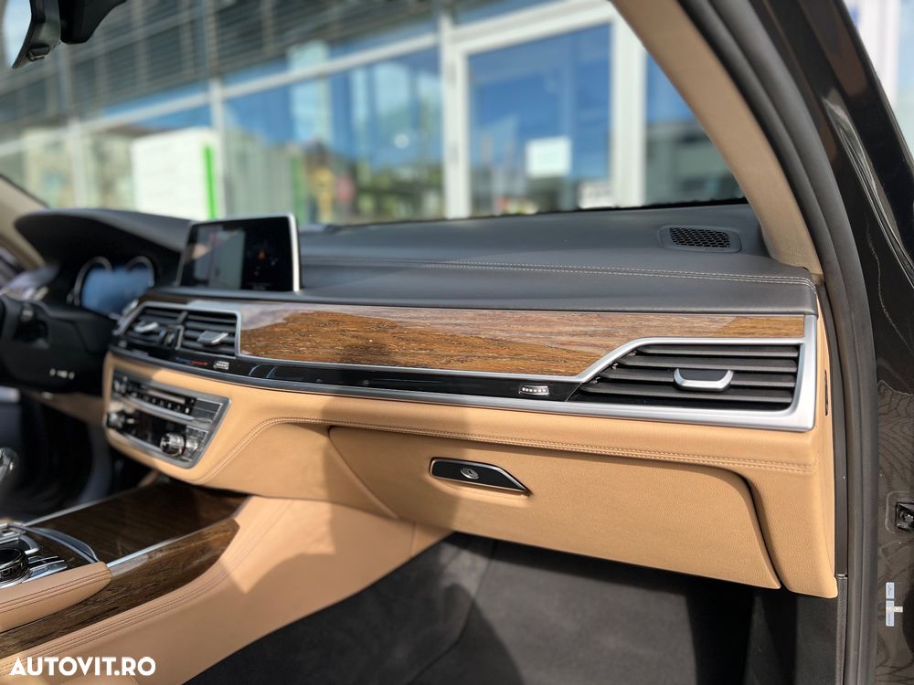 BMW Seria 7 730d xDrive - 19