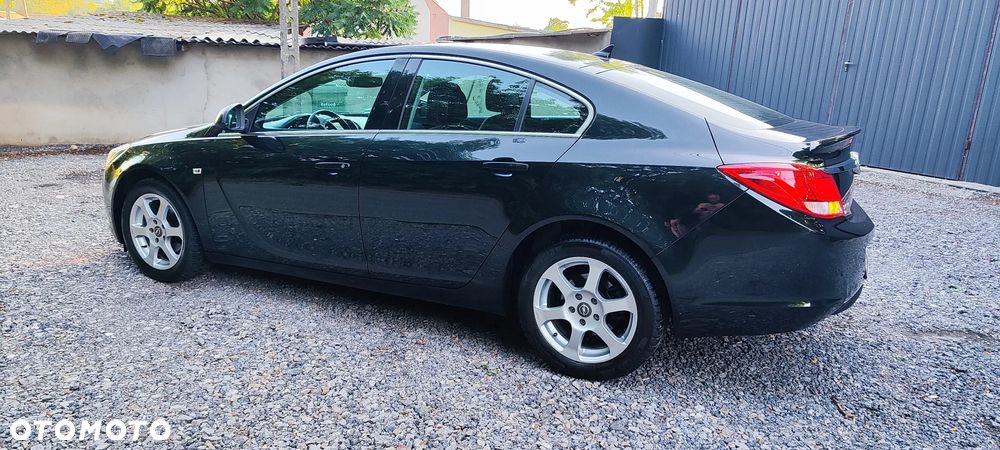 Opel Insignia 1.8 Executive - 39