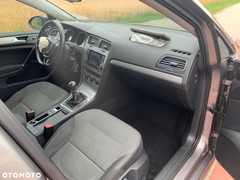 Volkswagen Golf 1.6 BlueTDI Comfortline - 35