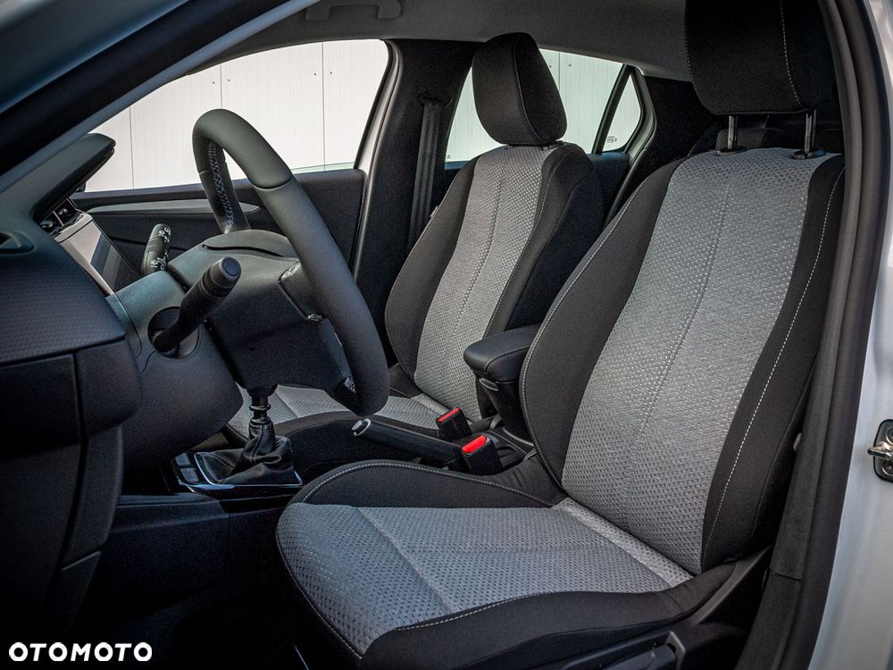 Opel Corsa 1.2 T Edition S&S - 12