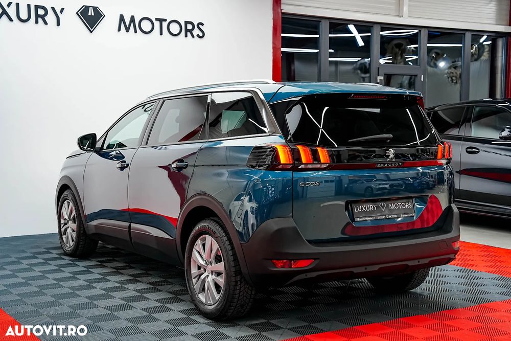 Peugeot 5008 - 7