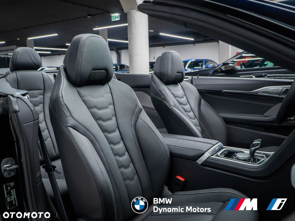 BMW Seria 8 840i xDrive - 24