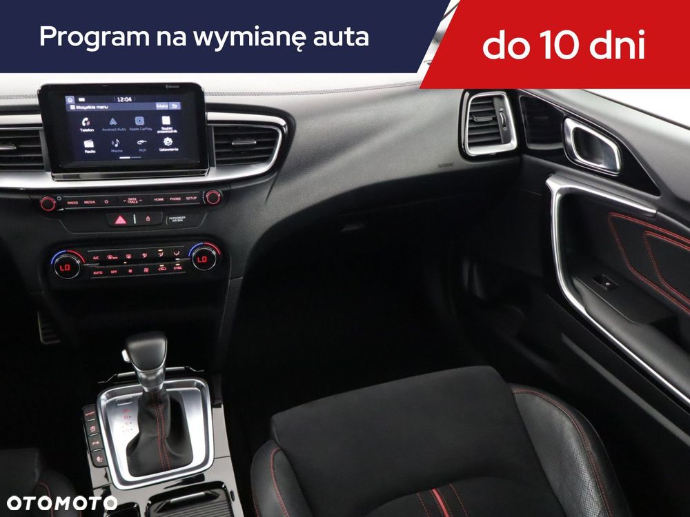 Kia ProCeed - 10
