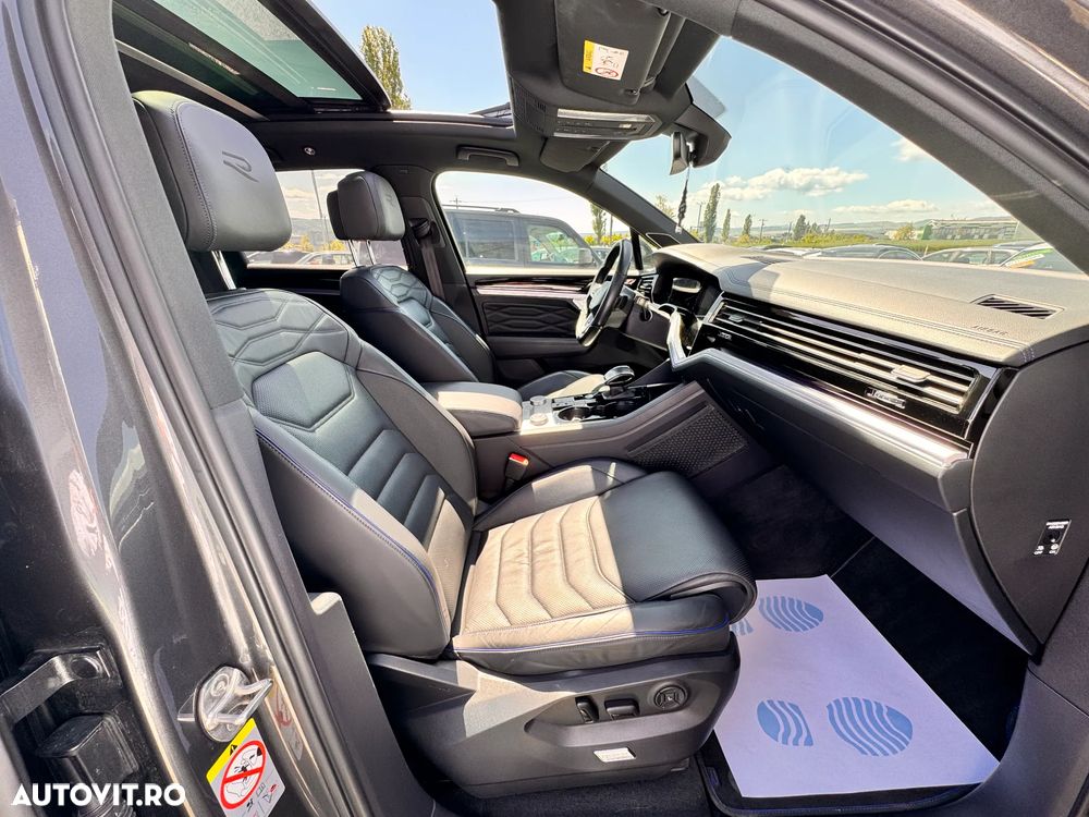Volkswagen Touareg V6 TSI eHybrid PHEV R - 34
