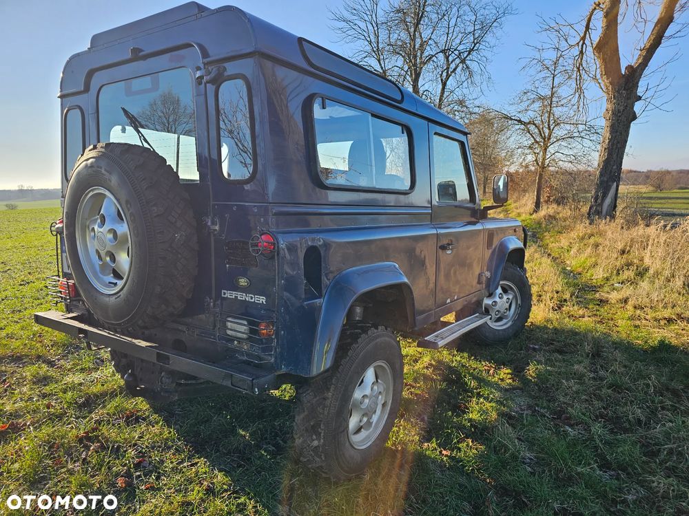 Land Rover Defender 2.5 TDI - 3