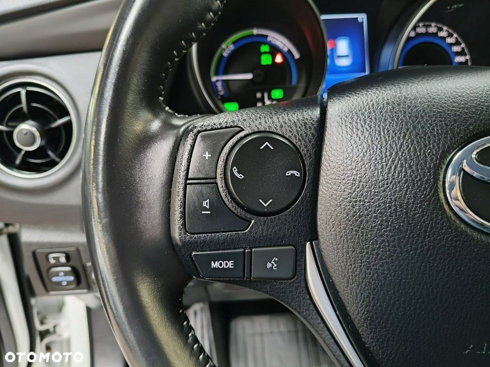 Toyota Auris - 19