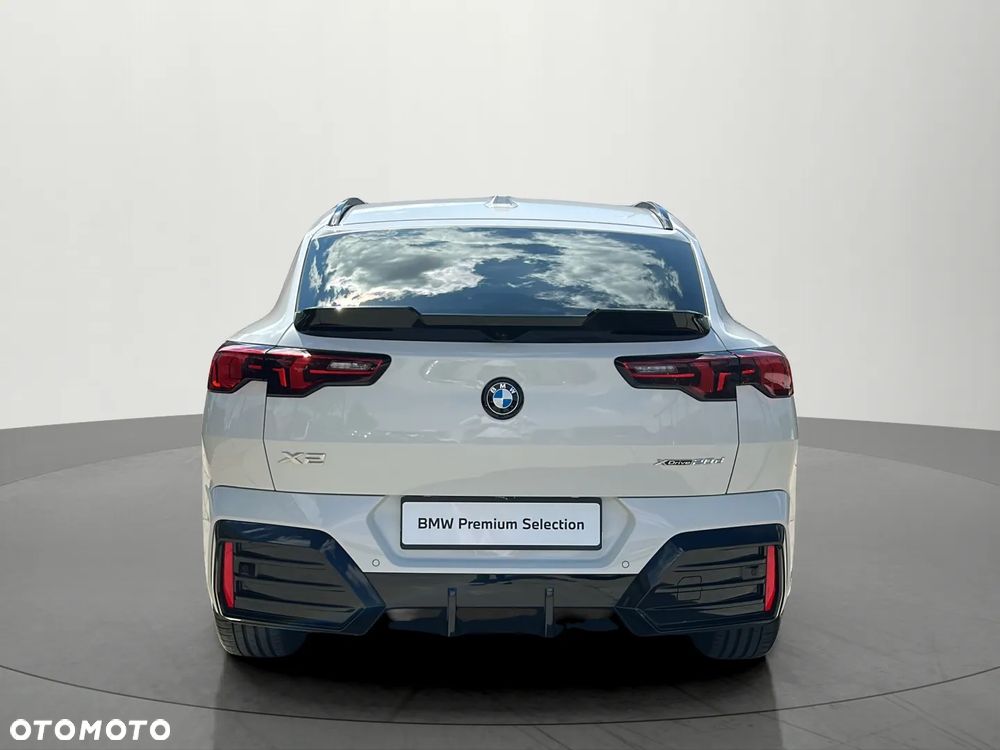 BMW X2 - 8