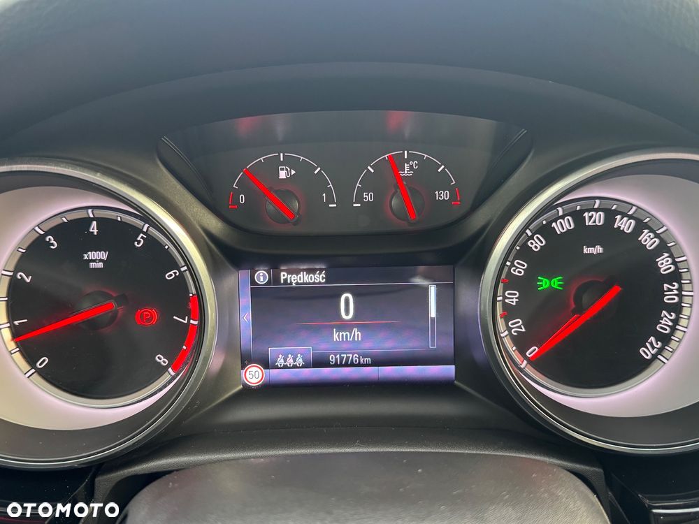 Opel Astra 1.4 Turbo Innovation - 25