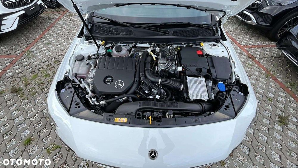 Mercedes-Benz CLA - 17