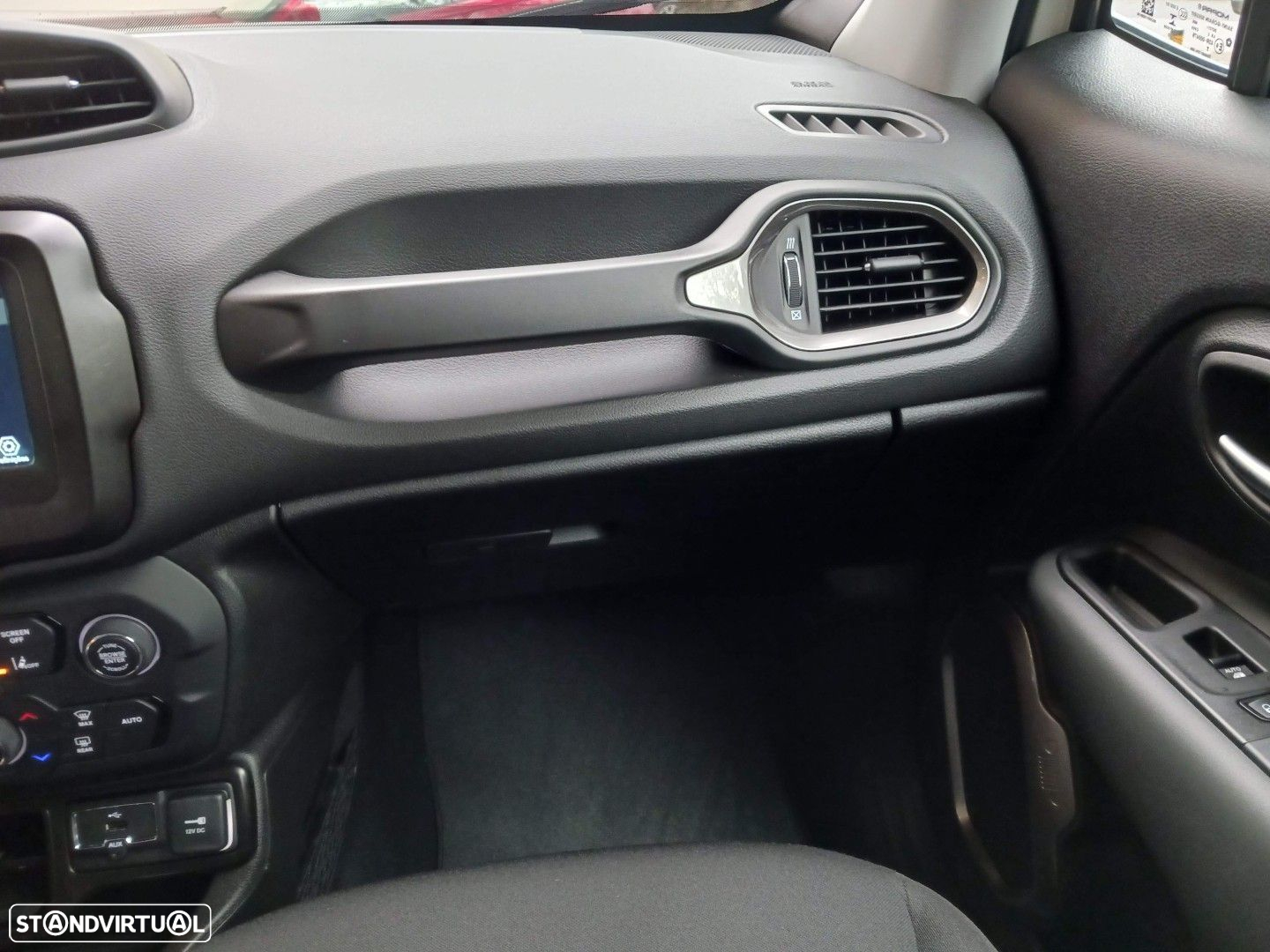 Jeep Renegade 1.6 MJD Limited - 22