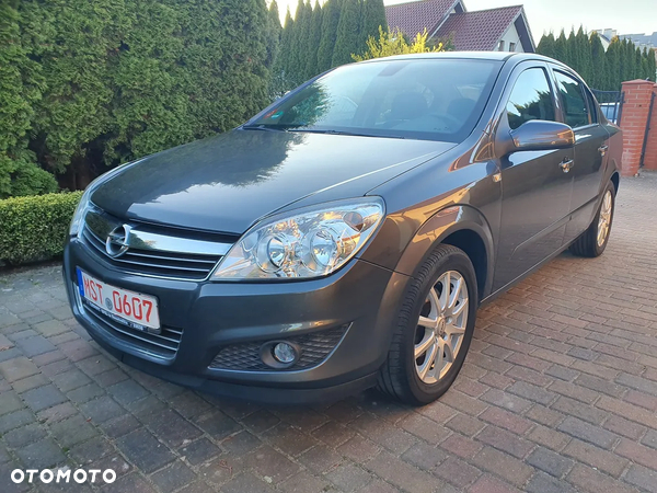 Opel Astra 1.6 Active