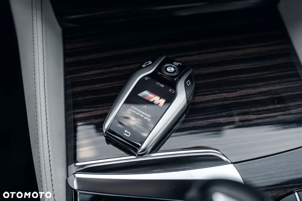 BMW Seria 5 - 36