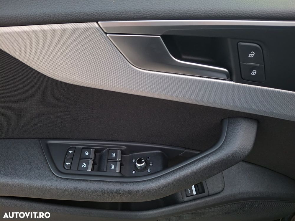 Audi A5 Sportback 2.0 TDI S tronic - 28