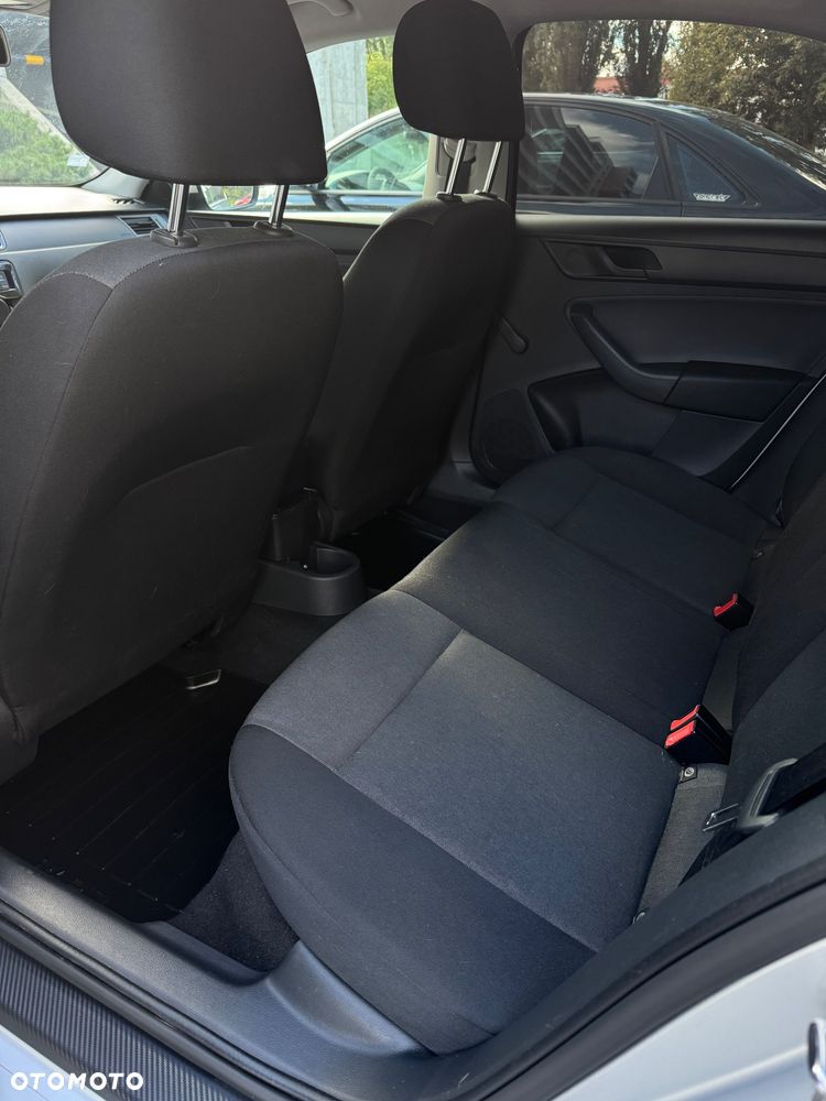 Skoda RAPID 1.6 TDI DPF Active - 23