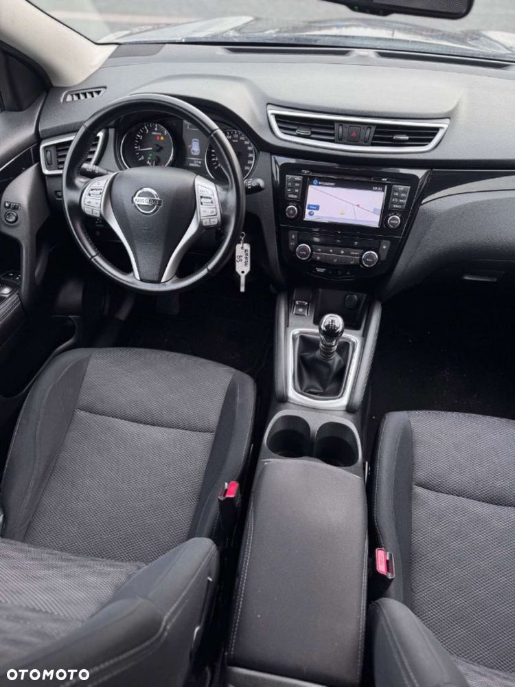 Nissan Qashqai - 24
