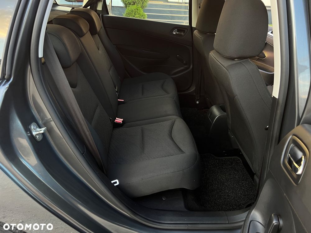 Peugeot 308 1.6 HDi Style - 15