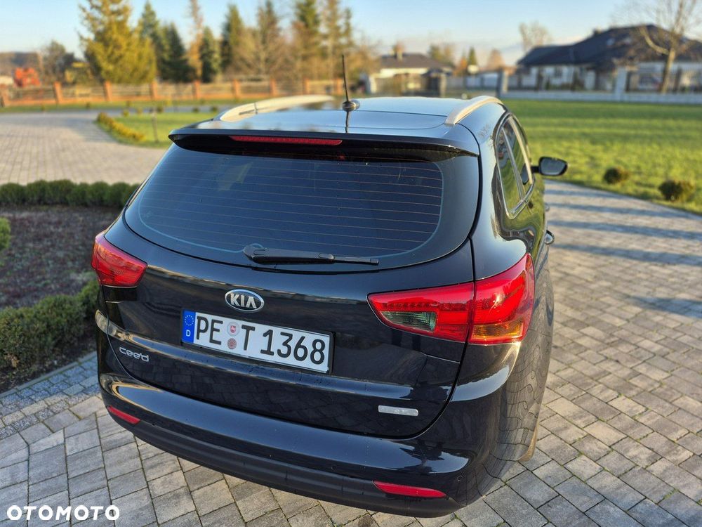 Kia Ceed - 14