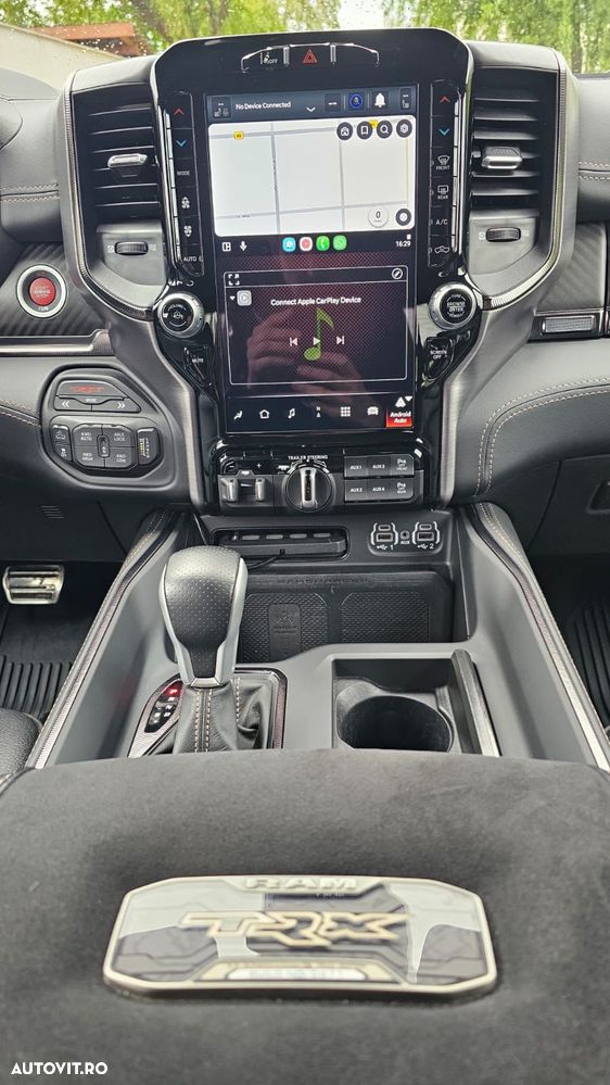 Dodge RAM - 16