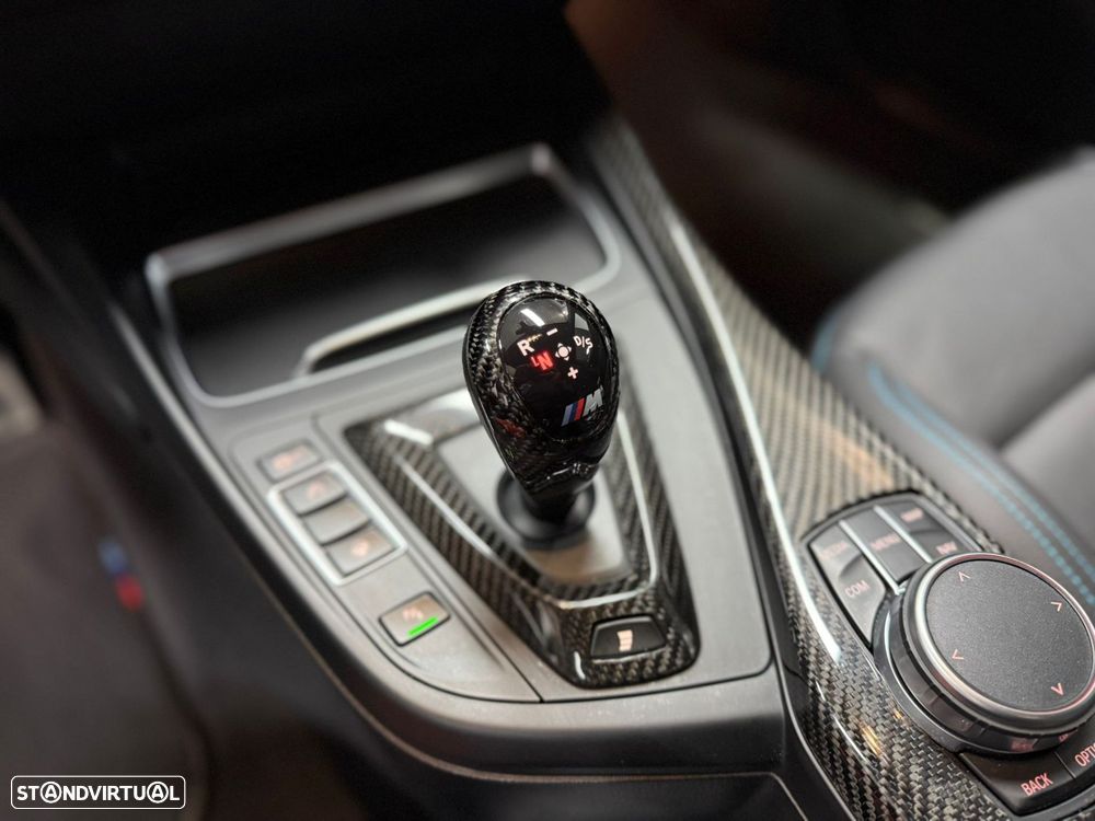 BMW M2 Competition Auto - 24