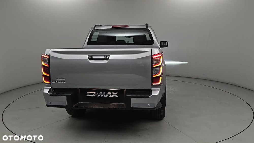 Isuzu D-Max 1.9 DC LSE - 11