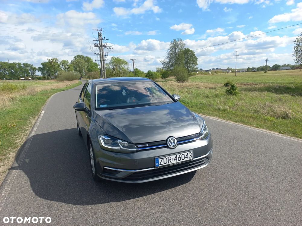 Volkswagen Golf - 3