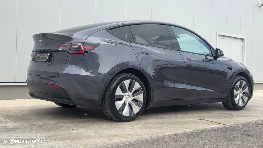Tesla Model Y Standard - 6