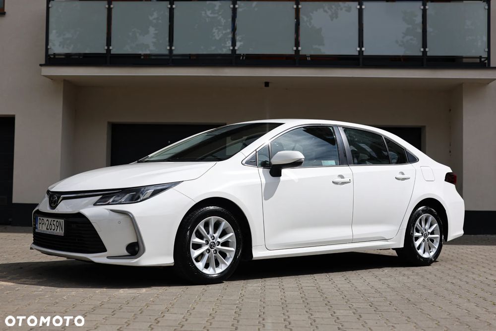 Toyota Corolla 1.6 Comfort - 1