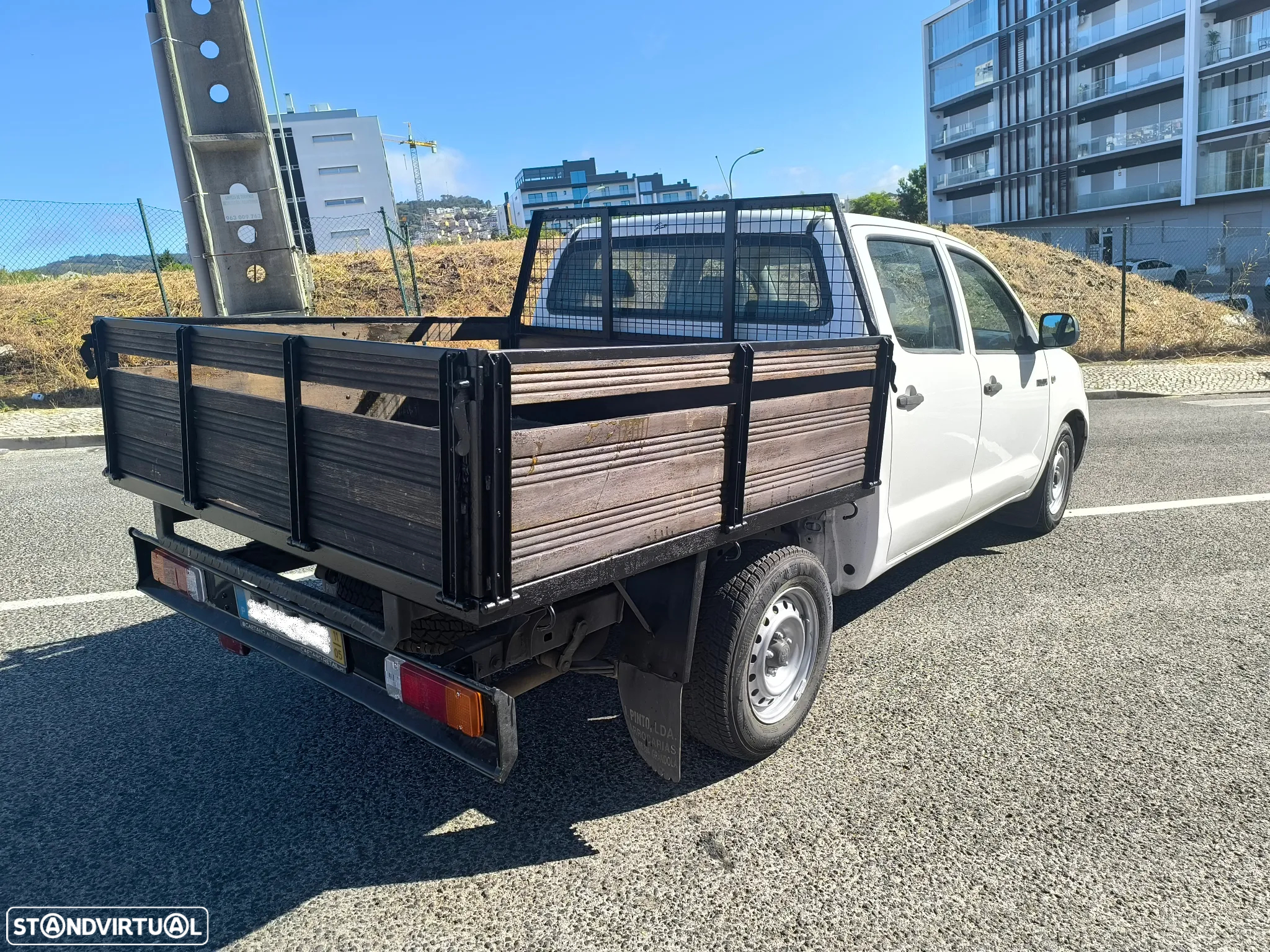Toyota Hilux 2.5 D-4D 2WD CD AC - 4