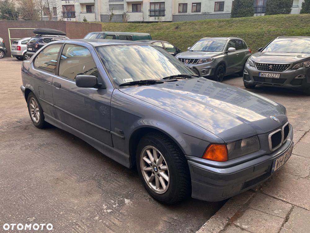 BMW Seria 3 316i - 4