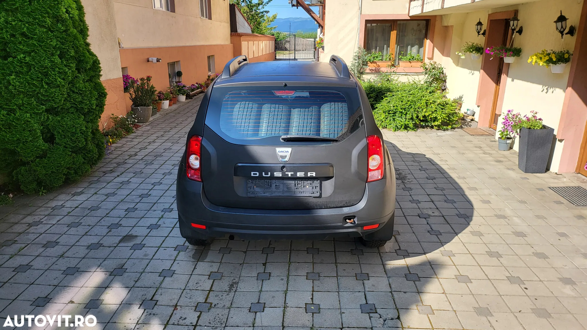Dacia Duster 1.6 16V 4x4 Ambiance - 14