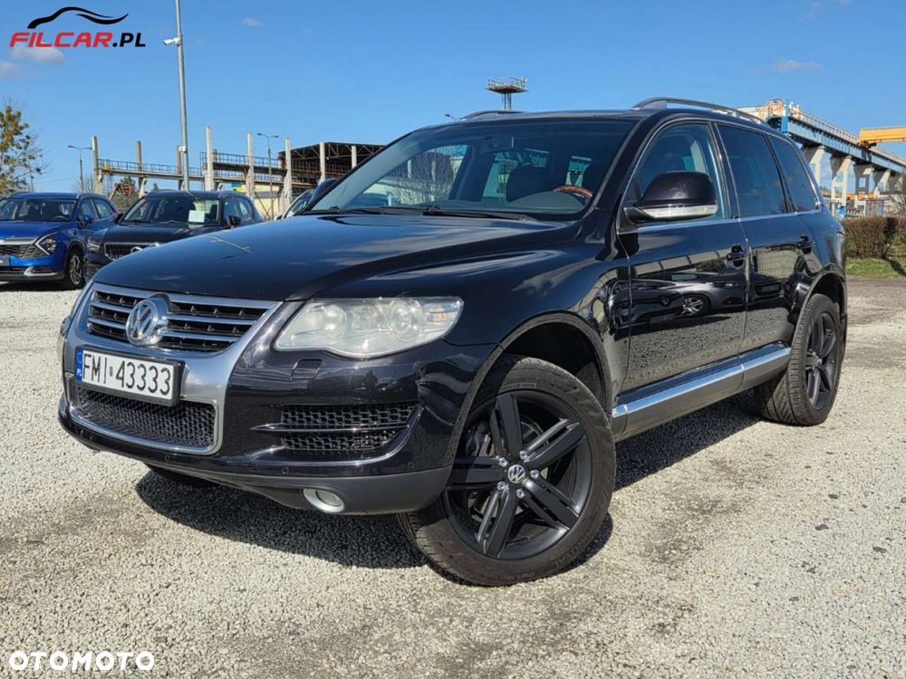 Volkswagen Touareg - 2