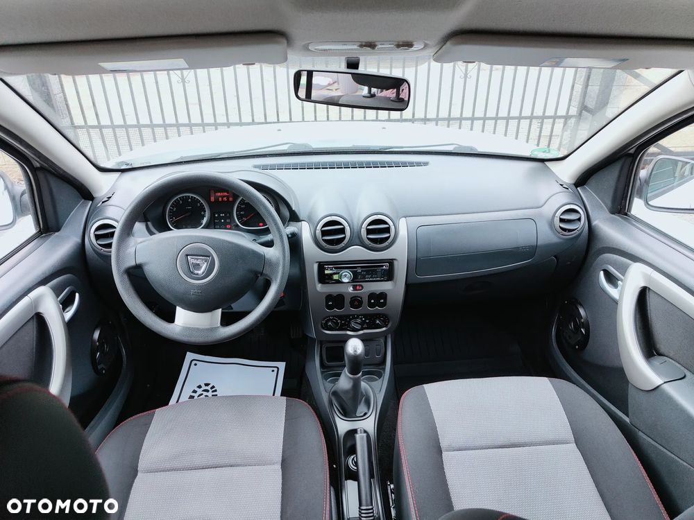 Dacia Duster 1.6 16V 105 4x2 Essentiel - 7