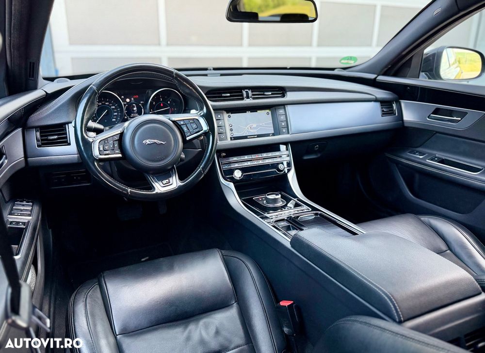 Jaguar XF 25d AWD Aut. R-Sport - 7