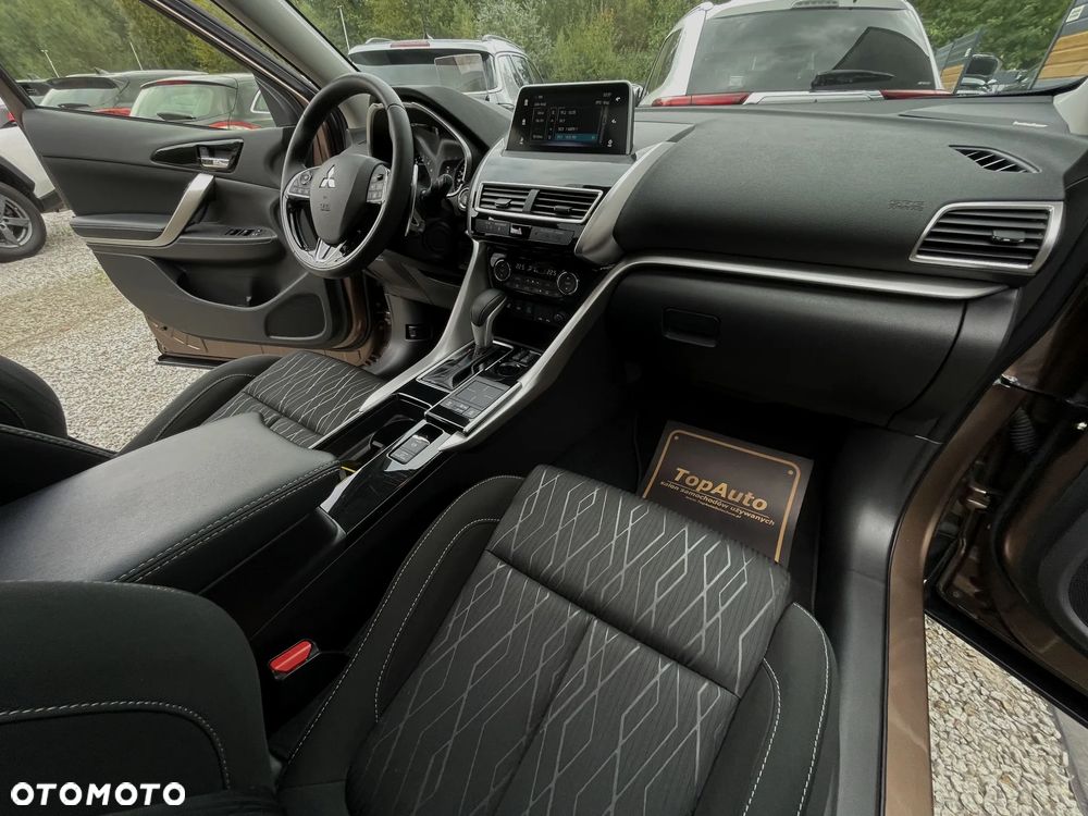 Mitsubishi Eclipse Cross 1.5 T-MIVEC ClearTec CVT 2WD Diamant Edition Plus - 16