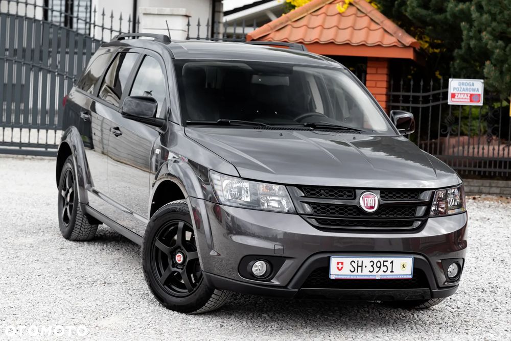 Fiat Freemont 2.0 Multijet 16V DPF Automatik Allrad Black Code - 1