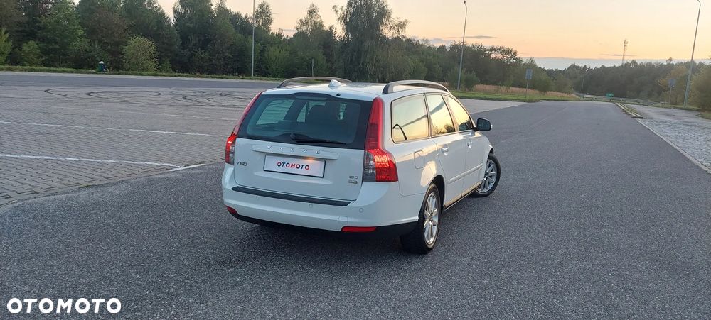 Volvo V50 1.6D Momentum - 4