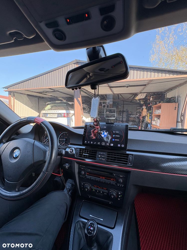 BMW Seria 3 318i - 11