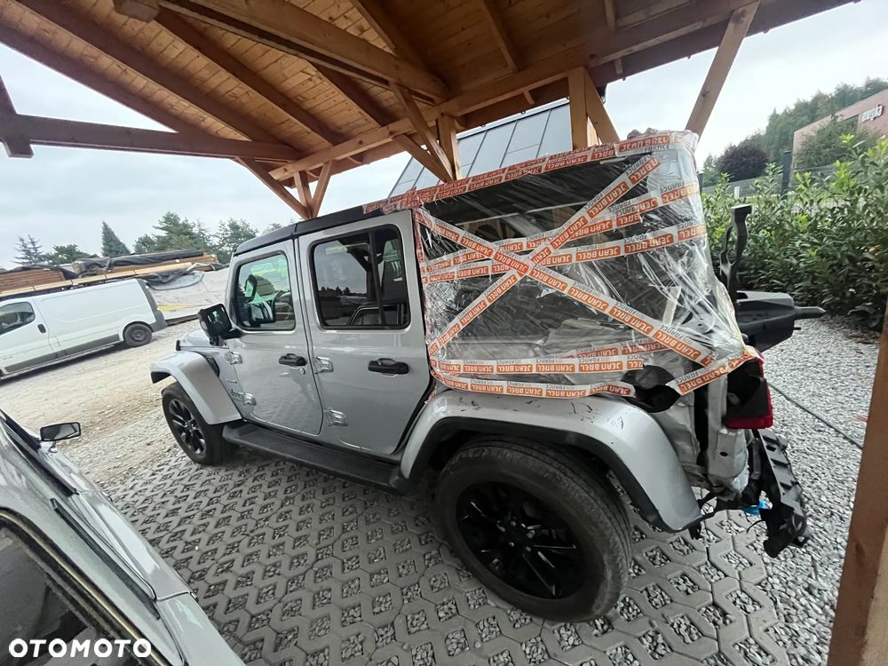 Jeep Wrangler - 6